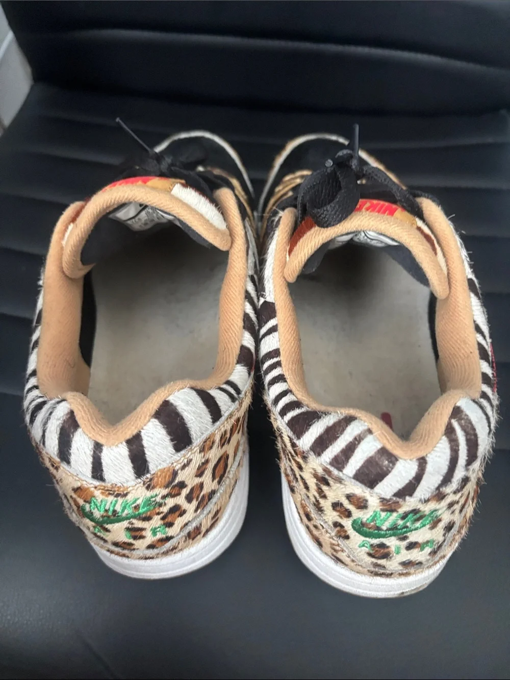 Nike bold animal